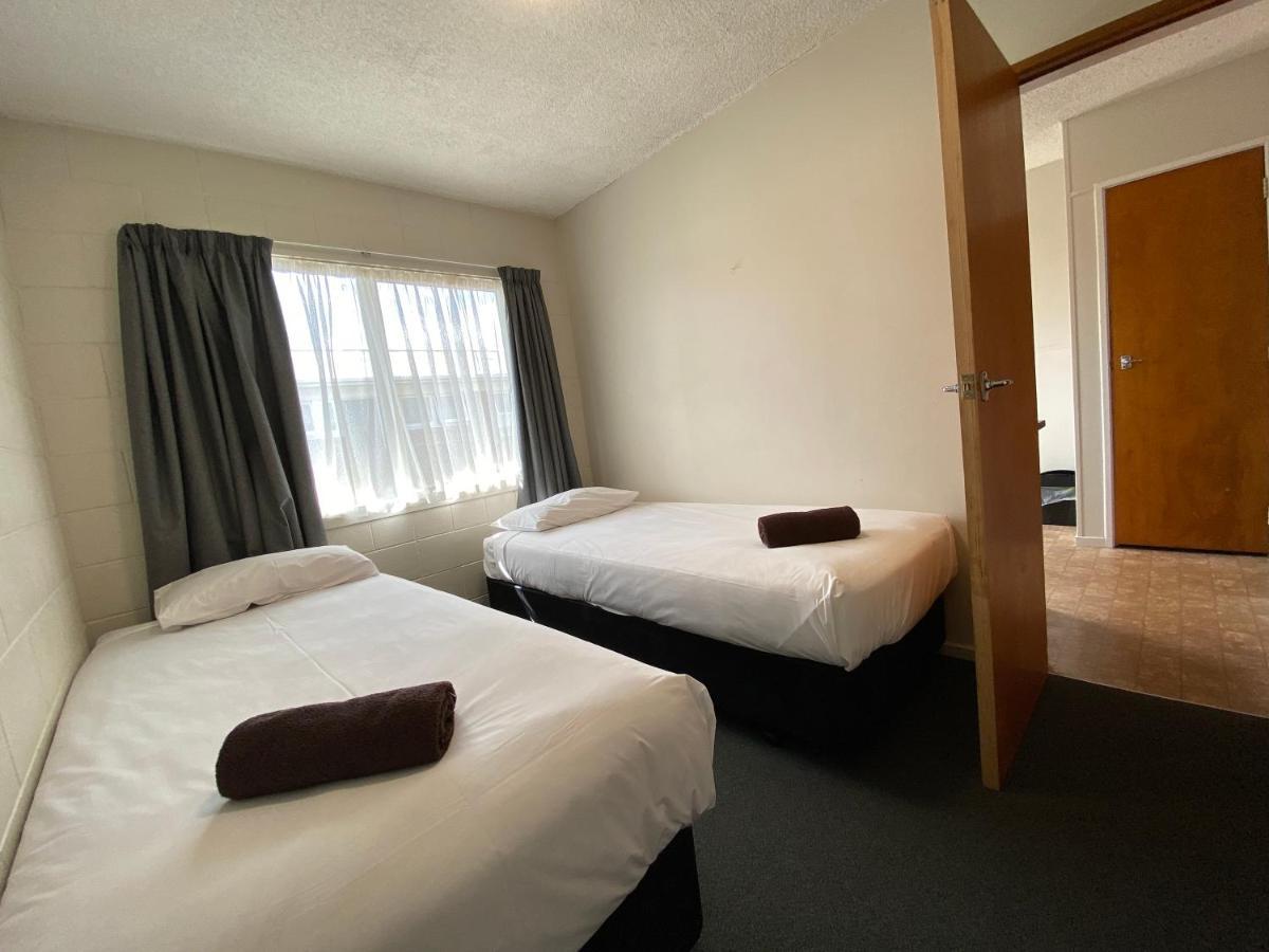 Ulster Apartments Hamilton Extérieur photo